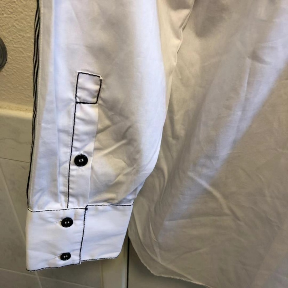 tops - Picture 3 of 4